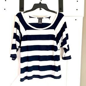 Women’s Chelsea and Theodore Navy Blue and White  Striped Blouse Medium
